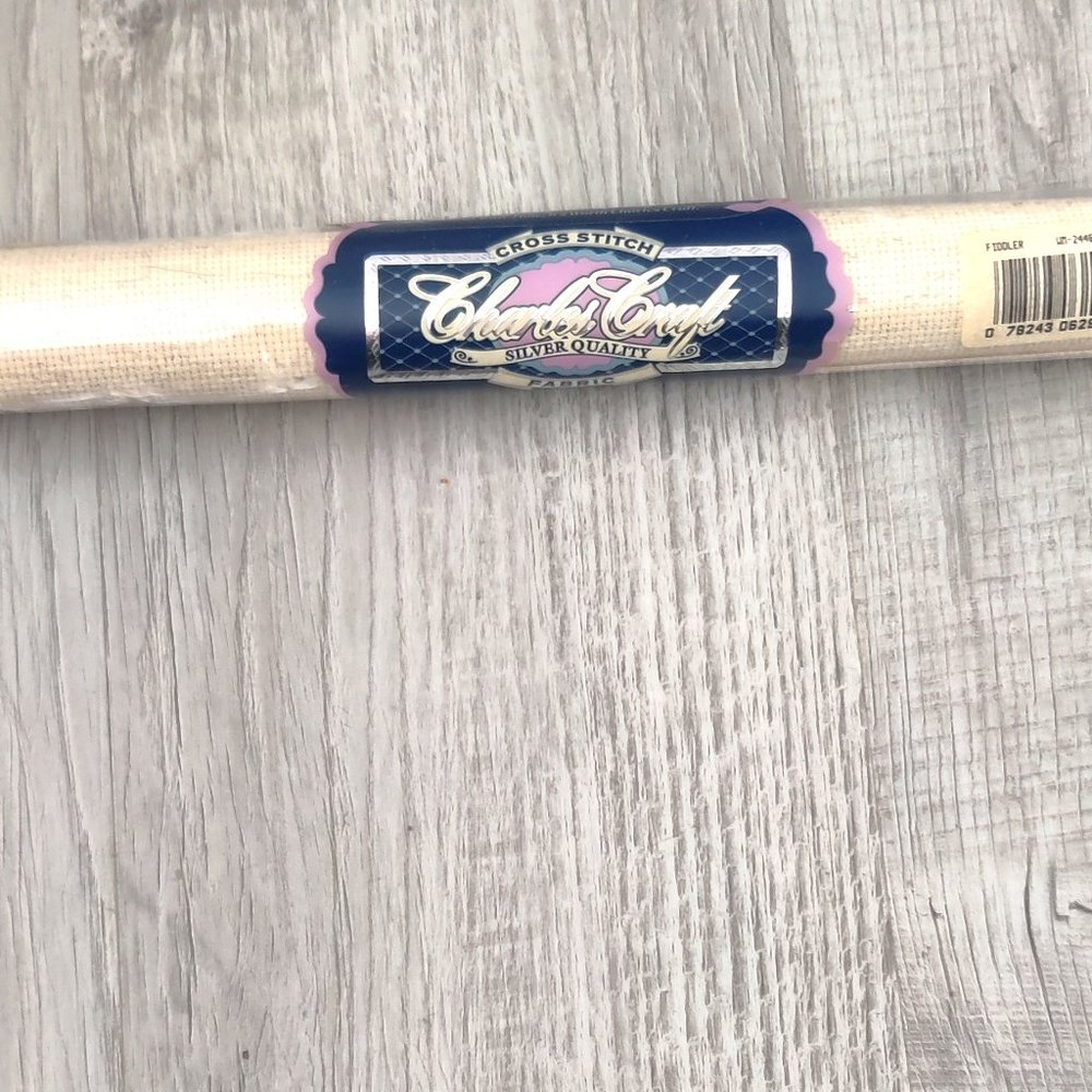 Charles Craft Vintage Silver Quality Color"Fiddler"14 count One Piece -15" x 18"